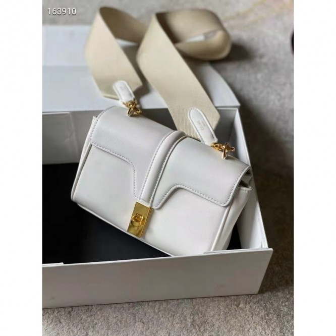 Celine・滑らかなカーフスキンのタタブーバッグ