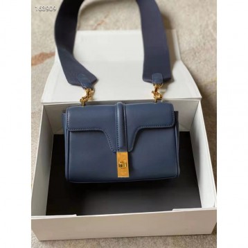 Celine・滑らかなカーフスキンのタタブーバッグ