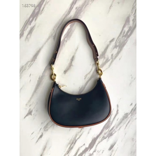 Celine・AVAミディアムスムースカーフスキンストラップハンドバッグ