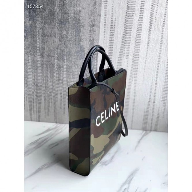 Celine・CABASロゴプリント縦型ハンドバッグ