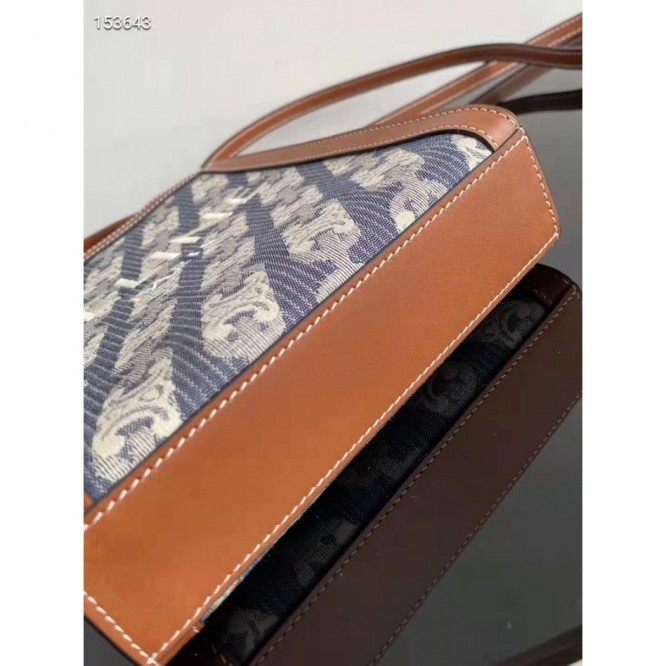 Celine・CABAS刺繡生地縦型ハンドバッグ