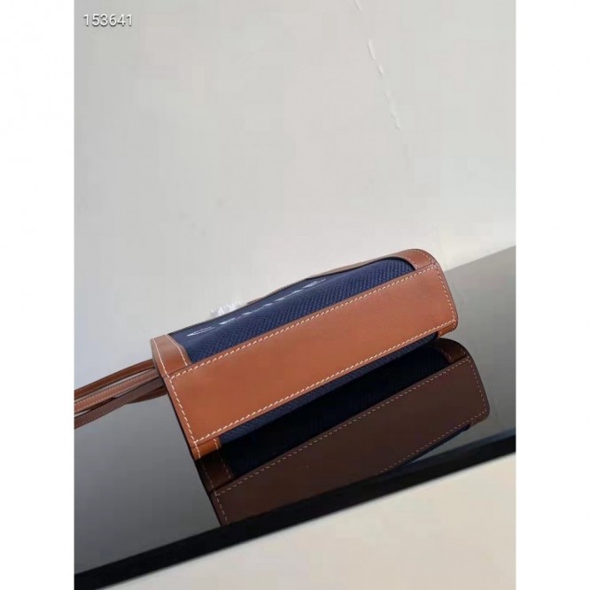 Celine・CABASロゴプリント縦型ハンドバッグ