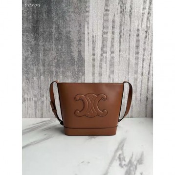 Celine・CUIRTRIOMPHEスモールスムースカーフスキンバケットバッグ