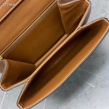 Celine・滑らかなカーフスキンのミディアムタブーバッグ Celine・滑らかなカーフスキンのミディアムタブーバッグ