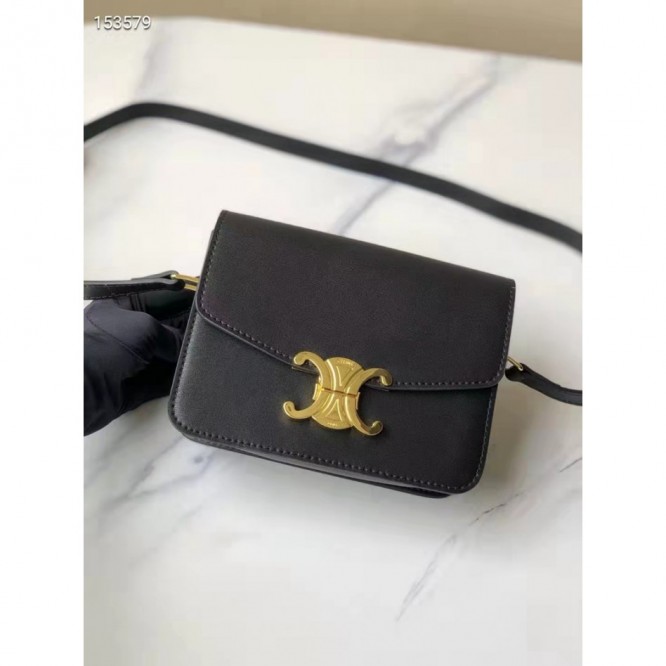 Celine・滑らかなカーフスキンのタタブーバッグ