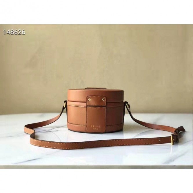 Celine・TAMBOURTRIOMPHEミディアムレザーハンドバッグ