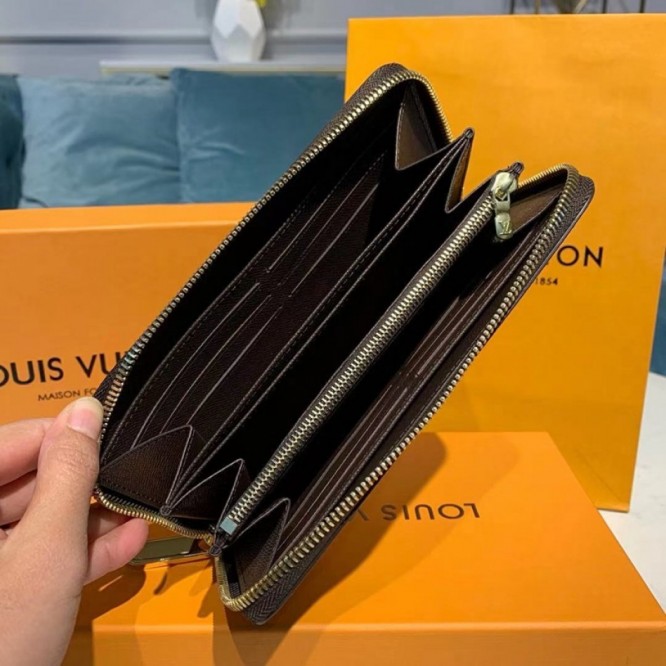 LOUIS VUITTON N41661  ジッピー・ウォレット