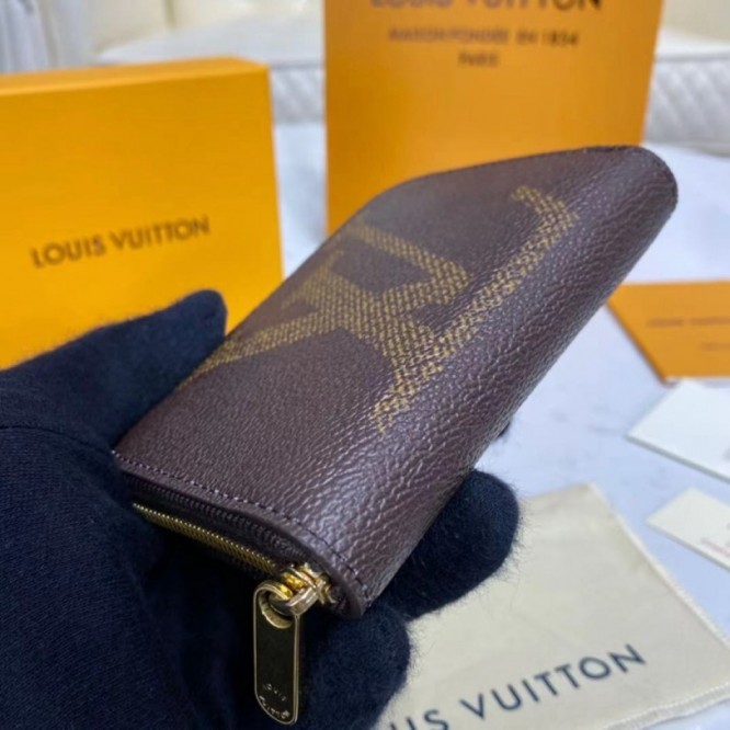 LOUIS VUITTON M69354  ジッピー・コインパースキーケース
