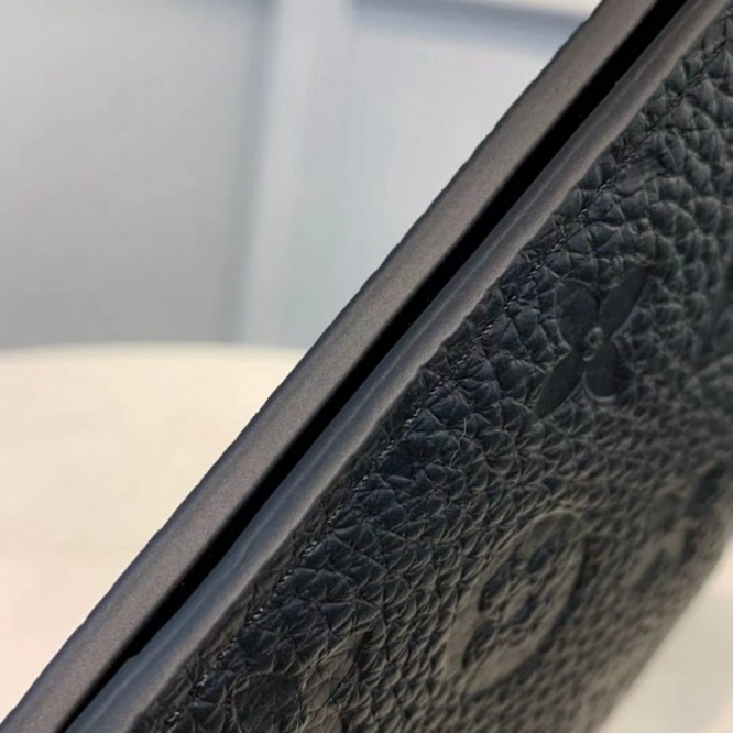 LOUIS VUITTON M69038  ポルトフォイユ・ブラザ財布