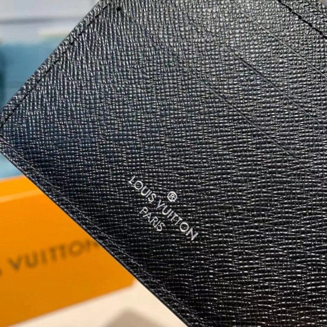 LOUIS VUITTON M30295  ポルトフォイユ・ミュルティプル財布