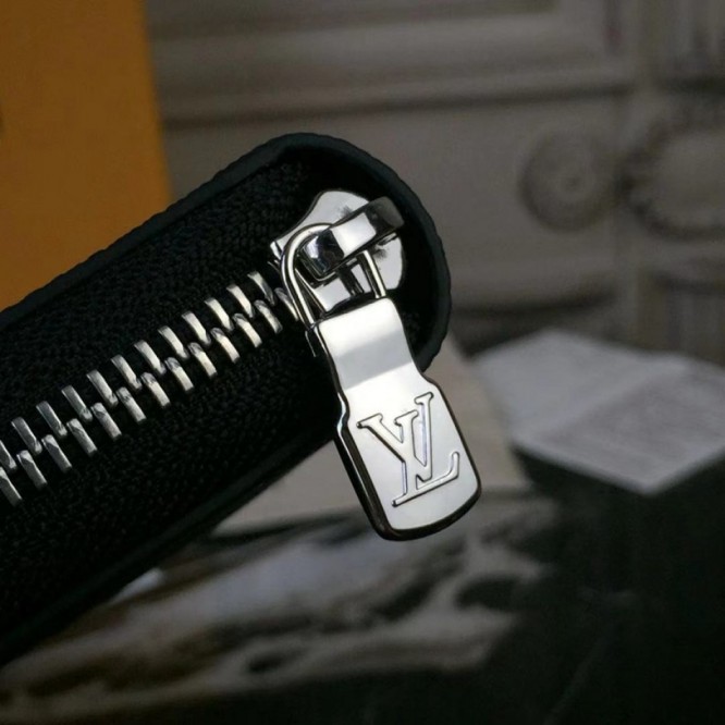LOUIS VUITTON M30056  ジッピー・オーガナイザー NM財布