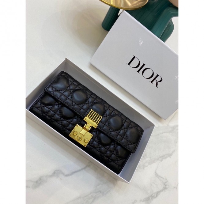 DiOR・レザー コンチネンタルウォレット 財布 折財布