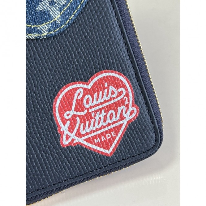 Louis Vuitton ルイ・【日本限定】　ジッピーウォレット・ヴェルティカル財布