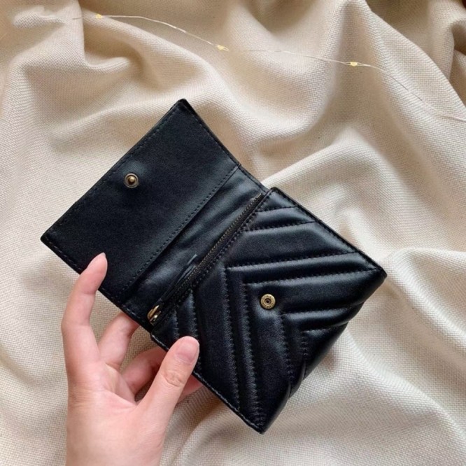 Gucci・〔GGマーモント〕 カードケース財布