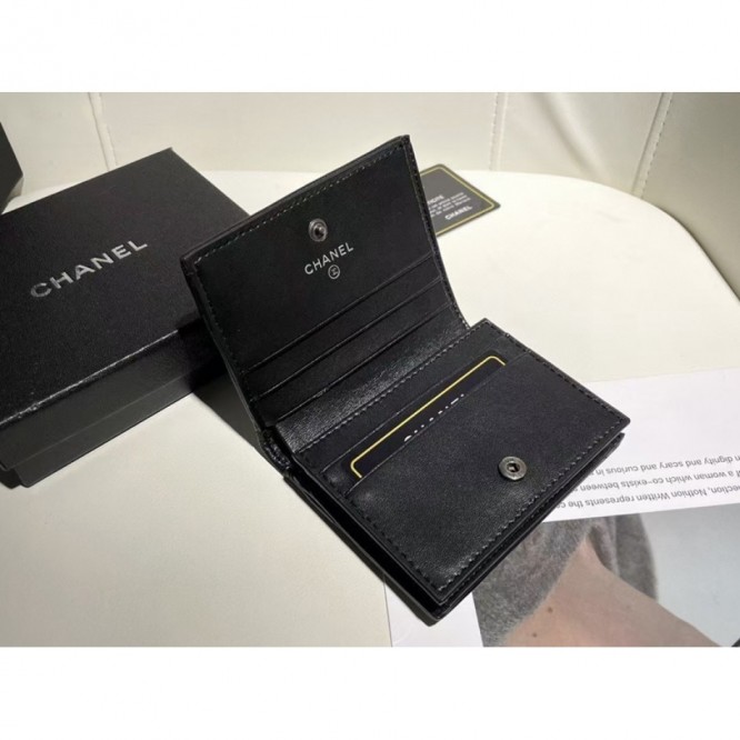 Gucci・〔GGマーモント〕 カードケース