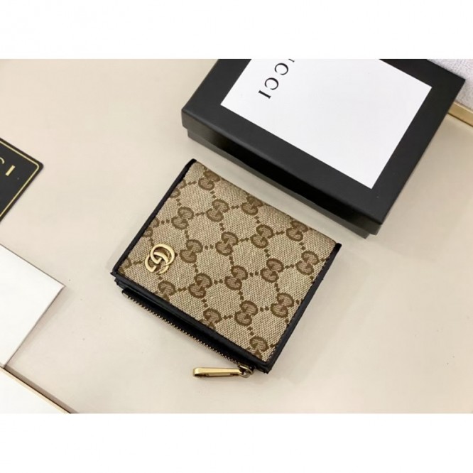 Gucci・〔GGマーモント〕 カードケース財布