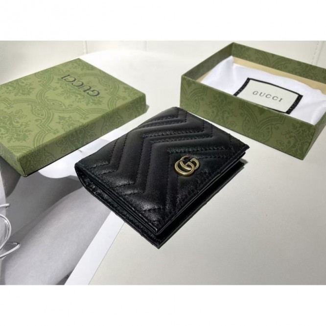 Gucci・〔GGマーモント〕 カードケース(コイン＆紙幣入れ付き）財布