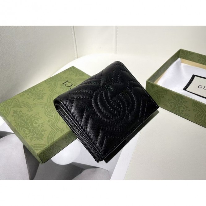 Gucci・〔GGマーモント〕 カードケース(コイン＆紙幣入れ付き）財布