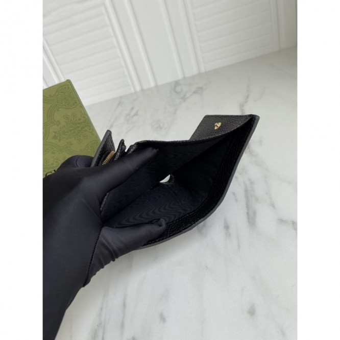 Gucci・〔GGマーモント〕ミディアム ウォレット財布