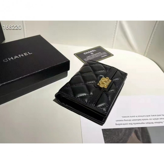 ChaneL・レザー コンチネンタルウォレット 財布 折財布