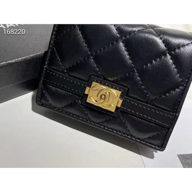 ChaneL・レザー コンチネンタルウォレット 財布 折財布