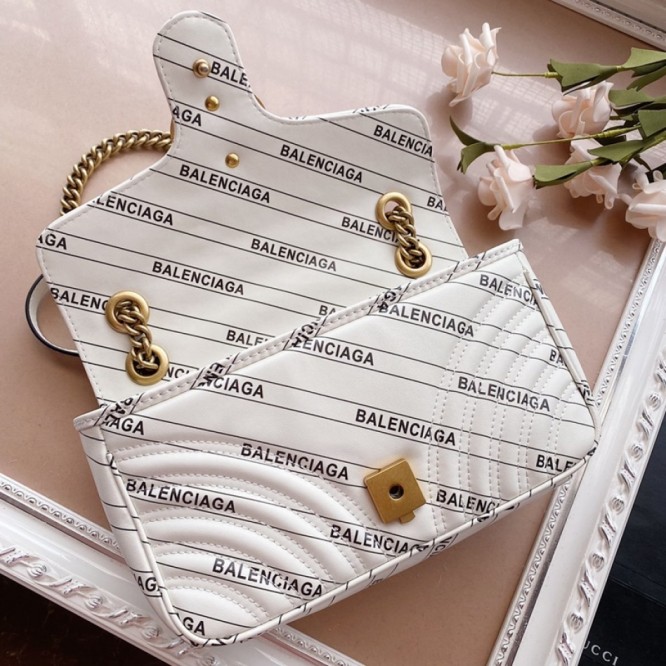 Gucci〔GGマーモント〕ザ ハッカー プロジェクト スモールバッグ443497