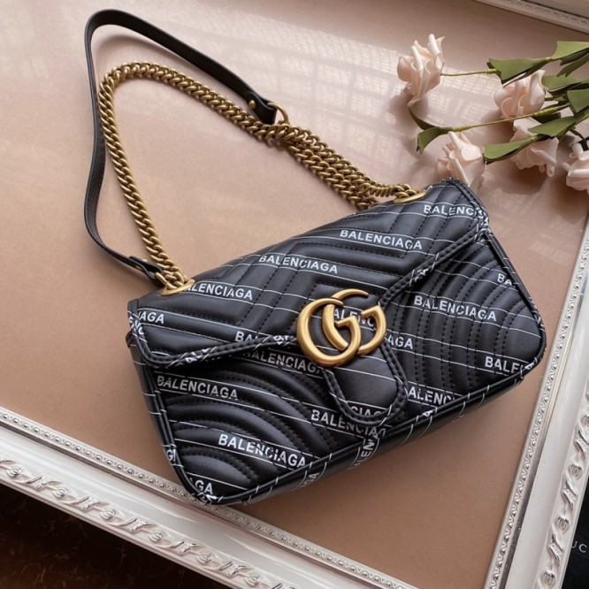 Gucci〔GGマーモント〕ザ ハッカー プロジェクト スモールバッグ443497