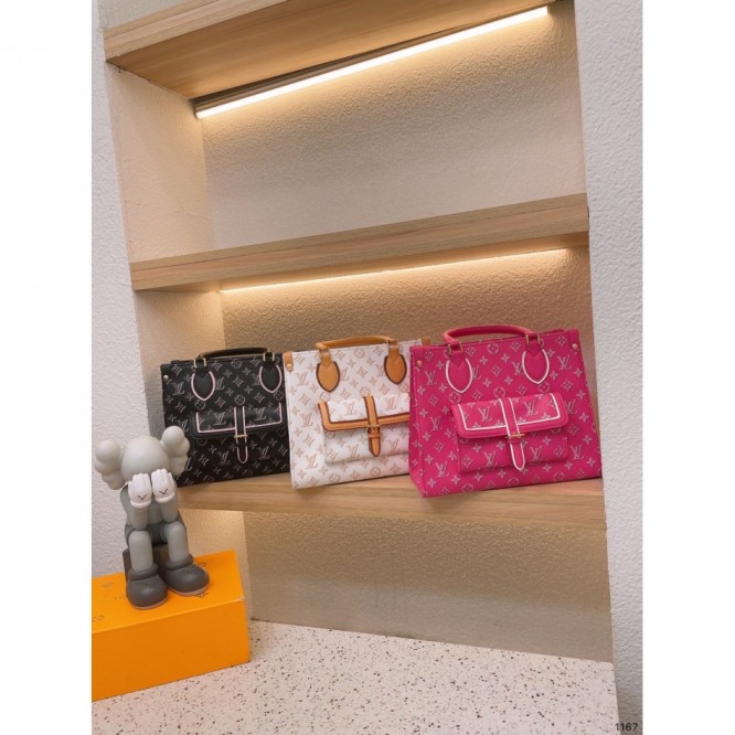 LOUIS VUITTON オンザゴー MM モノグラム 黒 ピンク バッグ