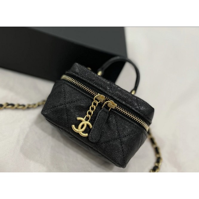 限定30個！売り切れ次第終わり！【CHANEL 】CLASSY雑誌掲載松島花さん愛用★新作バニティーバッグ