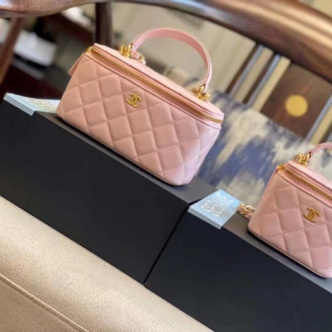 限定30個！売り切れ次第終わり！【CHANEL 】CLASSY雑誌掲載松島花さん愛用★新作バニティーバッグ