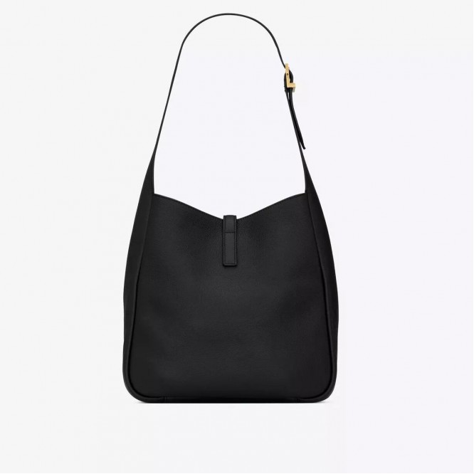 限定30個！売り切れ次第終わり！【SAINT LAURENT 】雑誌掲載カサンドラ ホーボーバッグ