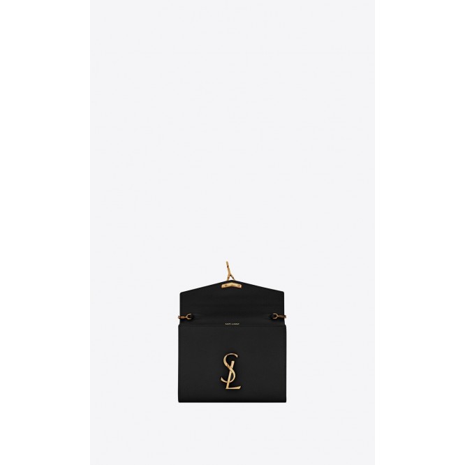 【Saint Laurent】今季のトレンド！★オードリー亜谷香さん愛用★カサンドラ チェーンウォレット（グレイン ド プードル エンボスレザー）