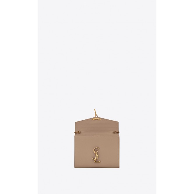 【Saint Laurent】今季のトレンド！★オードリー亜谷香さん愛用★カサンドラ チェーンウォレット（グレイン ド プードル エンボスレザー）