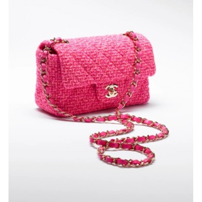 【CHANEL】雑誌掲載！申真衣さんお気に入りのピンクシリーズのバッグ