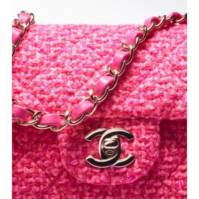 【CHANEL】雑誌掲載！申真衣さんお気に入りのピンクシリーズのバッグ