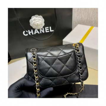 【入手困難】25ANS雑誌掲載！中条あやみ愛用CHANEL PEARLS CHARMS MINI FLAP BAG AS2978 87048